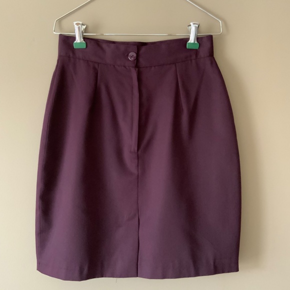 Jacket/skirt suit - Picture 5 of 7